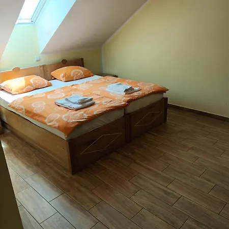 Posestvo Rozengrunt Pri Mihelicu