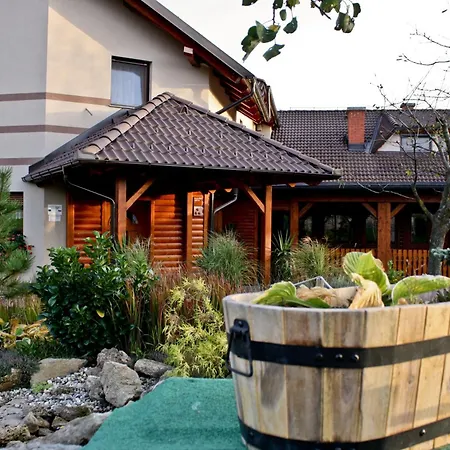 Posestvo Rozengrunt Pri Mihelicu Farm stay Lokavec (Sveta Ana)