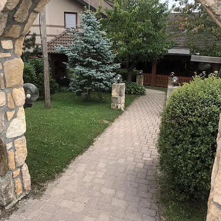 Posestvo Rozengrunt Pri Mihelicu Feriegård