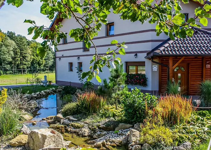 Posestvo Rozengrunt Pri Mihelicu Lokavec (Sveta Ana)