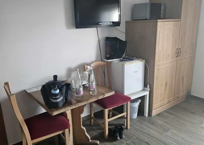 Posestvo Rozengrunt Pri Mihelicu Feriegård Lokavec (Sveta Ana)